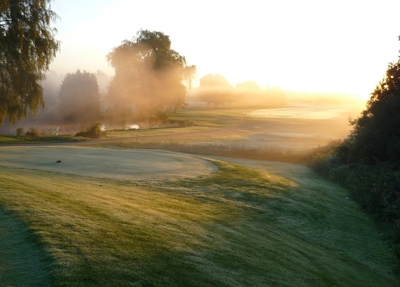 Victoria Park East Golf Club
