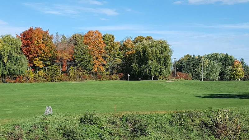 Bearbrook Golf Club and Swing Restaurant