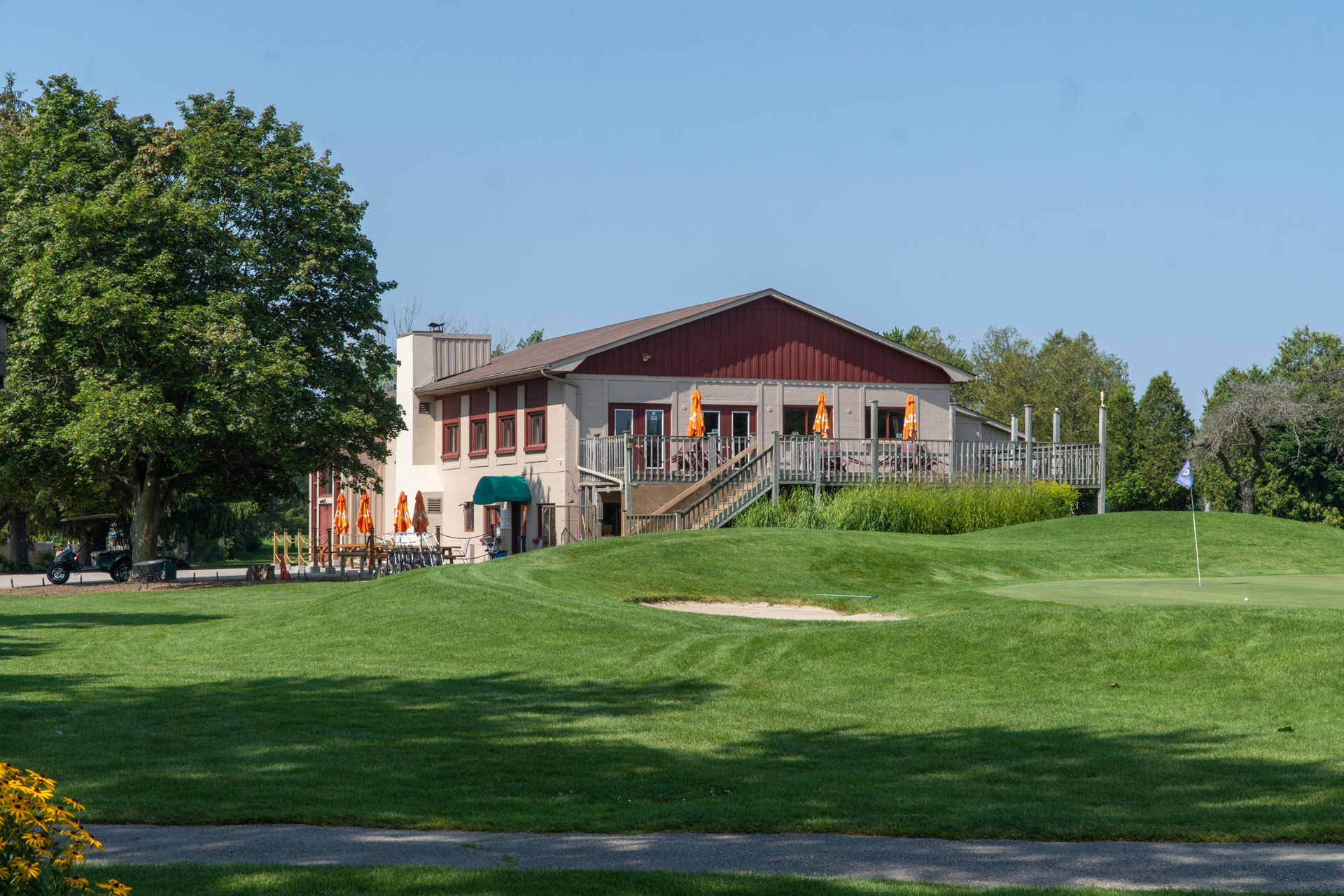 Maple Ridge Golf Club