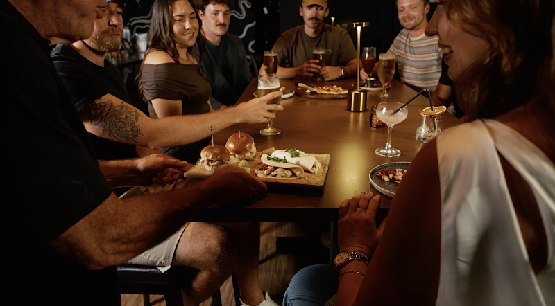 Players Indoor Golf & Sports Bar - Kitchener